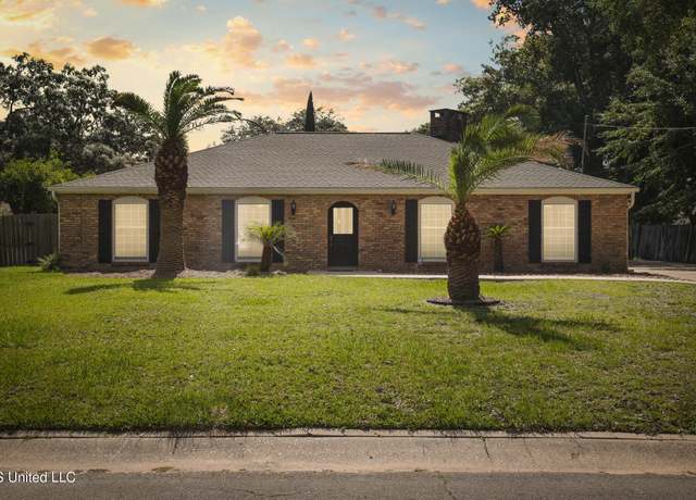 Property at 429 Linda Dr, Biloxi, MS 39531, 3 beds, 3.5 baths