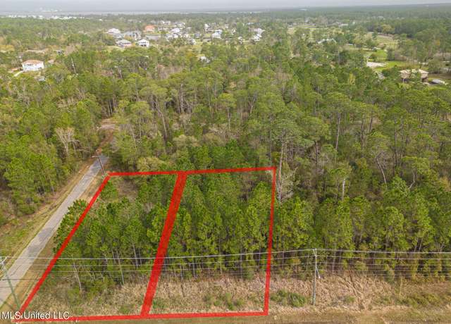 Property at 102 Mississippi St, Pass Christian, MS 39571