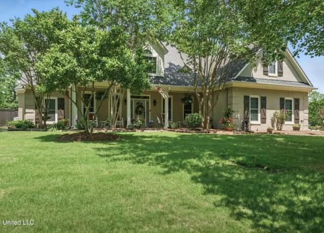 Property at 6280 Spring Hill Dr, Olive Branch, MS 38654, 4 beds, 2.5 baths