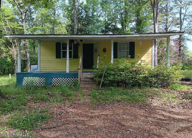 Property at 1199 Dry Grove Rd, Crystal Springs, MS 39059, 2 beds, 1 bath