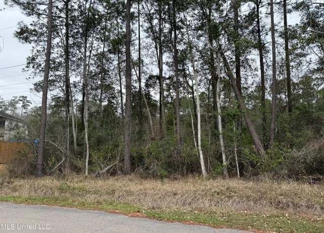 Property at 10713 Lilinoe Way, Diamondhead, MS 39525