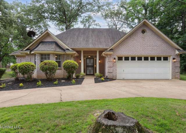 Property at 4275 Bienville Rd, Nesbit, MS 38651, 3 beds, 2 baths