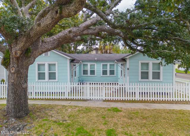 Property at 3302 12th St, Gulfport, MS 39501, 2 beds, 2 baths
