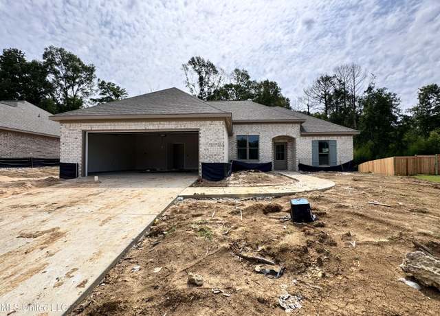 Property at 757 Magnolia Point Cir, Pearl, MS 39208, 4 beds, 2 baths