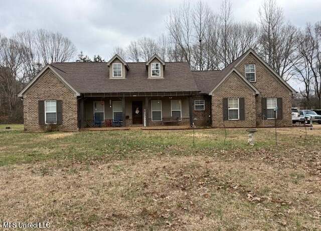 Property at 389 Springwood Rd, Coldwater, MS 38618, 4 beds, 2 baths