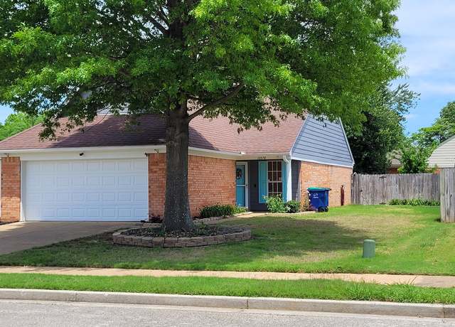 Property at 10578 Pecan View Drive Dr, Olive Branch, MS 38654, 2 beds, 2 baths