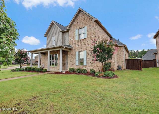 Property at 401 Duke Ct, Flowood, MS 39232, 4 beds, 3 baths
