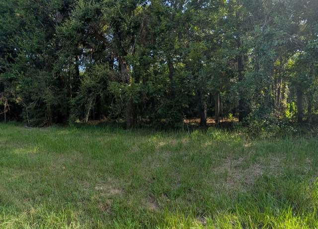 Property at 9228 Seacliff Blvd, Ocean Springs, MS 39564