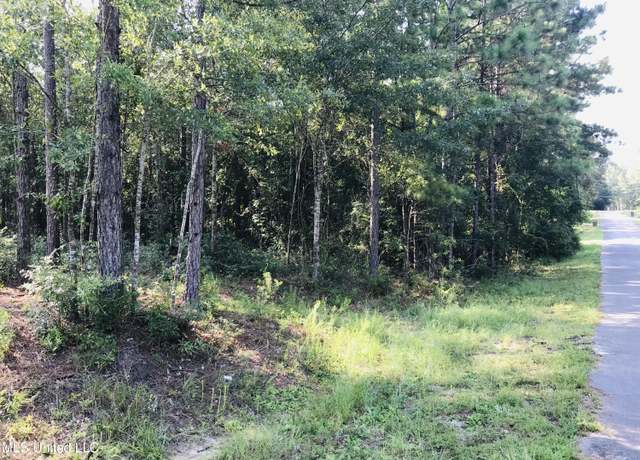 Property at Dogwood Ln, Saucier, MS 39574