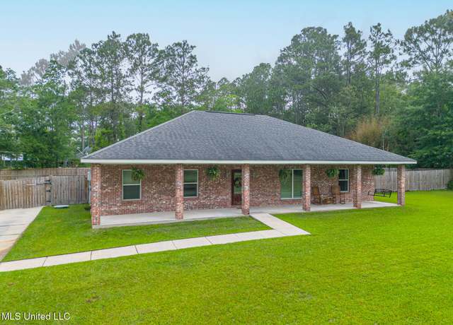 Property at 6811 Old Fort Bayou Rd, Ocean Springs, MS 39564, 3 beds, 2 baths