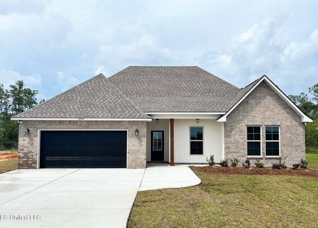 Property at 12196 Walker Rd, Ocean Springs, MS 39564, 4 beds, 2 baths