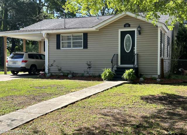 Property at 2126 Tyler Ave, Pascagoula, MS 39567, 2 beds, 1.5 baths