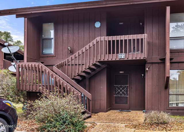 Property at 209 Molokai Unit C, Diamondhead, MS 39525, 1 bed, 1 bath