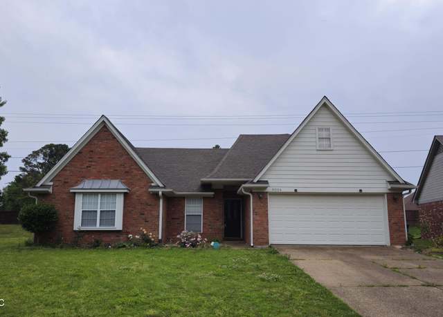 Property at 9004 Lakeside Cove Cv, Olive Branch, MS 38654, 3 beds, 2 baths