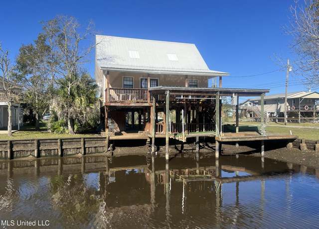 Property at 5107 Gulf St, Bay Saint Louis, MS 39520, 2 beds, 1.5 baths