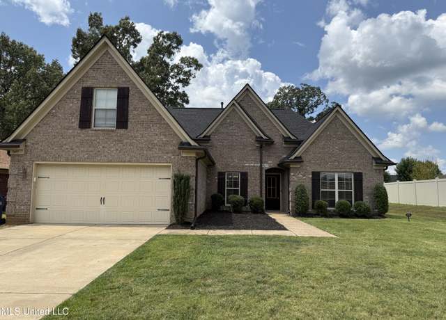 Property at 7497 Redberry Dr, Horn Lake, MS 38637, 4 beds, 2 baths