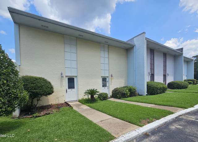 Property at 3230 Cumberland Rd #70, Ocean Springs, MS 39564, 1 bed, 1.5 baths
