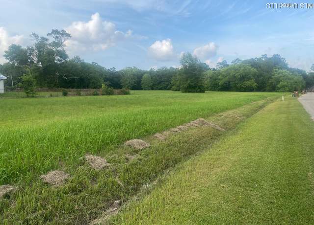 Property at 266 Alexander Rd, Long Beach, MS 39560
