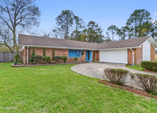 Property at 11504 Carondelet St, Gulfport, MS 39503, 3 beds, 2 baths