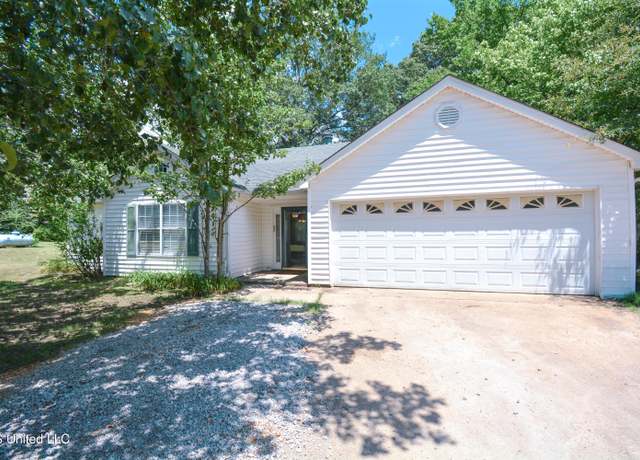 Property at 2330 Pigeon Roost Rd, Byhalia, MS 38611, 3 beds, 2 baths