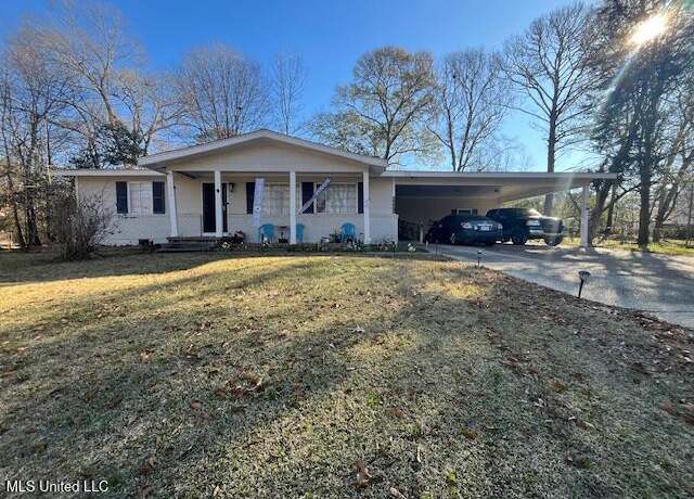 Property at 3346 Rickay Dr, Jackson, MS 39212, 3 beds, 2 baths