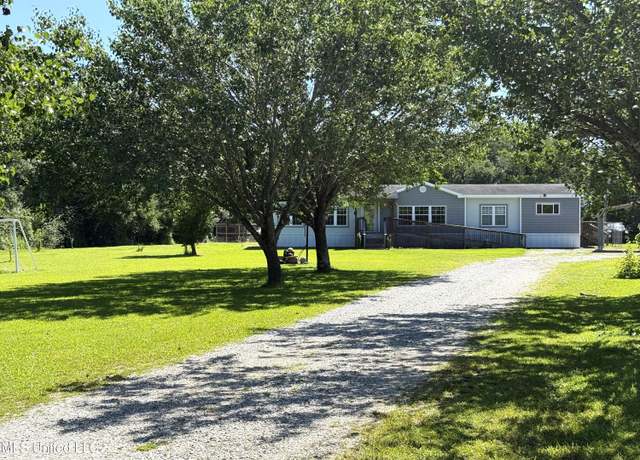 Property at 72 Old Creek Rd, Picayune, MS 39466, 4 beds, 2 baths