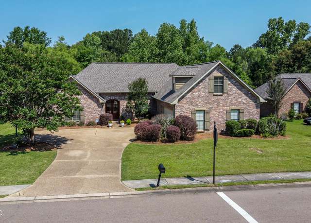 Property at 865 Wellington Way, Madison, MS 39110, 5 beds, 4.5 baths