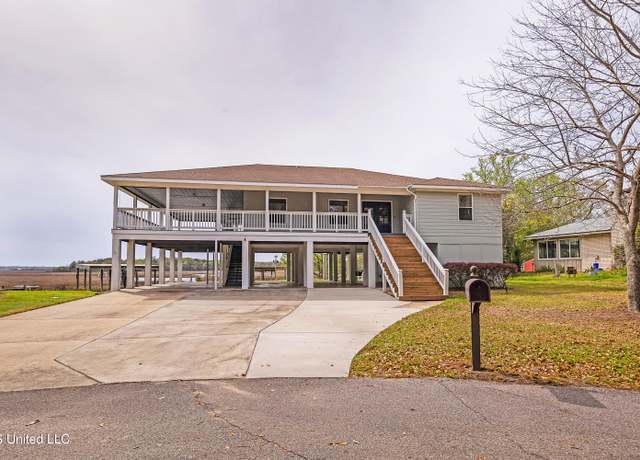Property at 2209 Santa Cruz St, Gautier, MS 39553, 3 beds, 2 baths