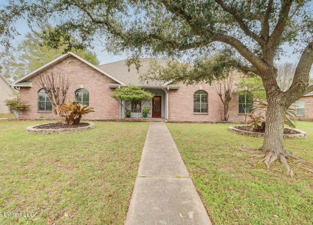 Property at 462 Channel Mark Dr, Biloxi, MS 39531, 3 beds, 2.5 baths
