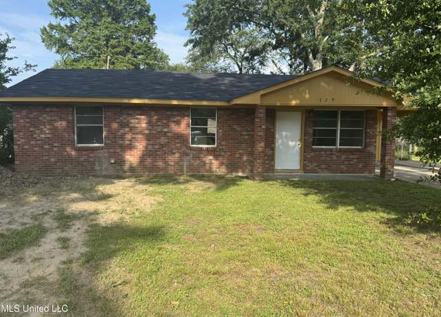 Property at 729 Kerry St, Greenville, MS 38703, 3 beds, 1 bath
