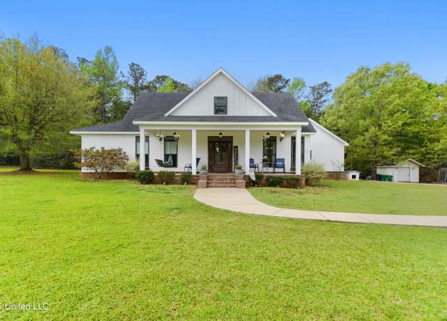 Property at 2306 Sampras Blvd, Vancleave, MS 39565, 4 beds, 3 baths