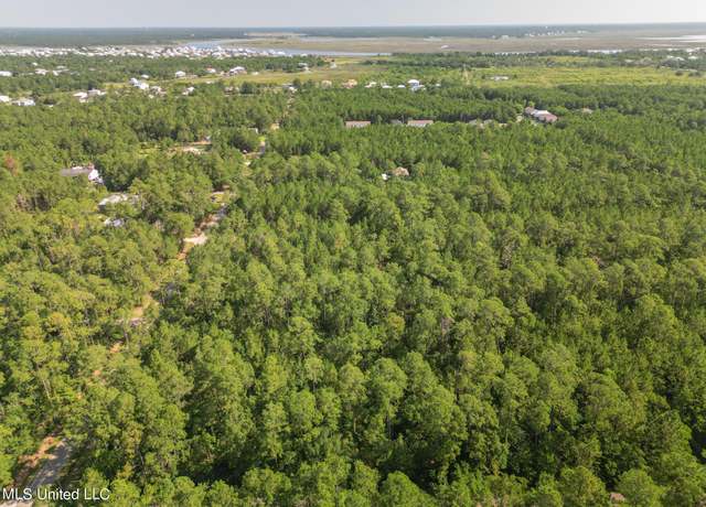 Property at 0 10th St, Bay Saint Louis, MS 39520
