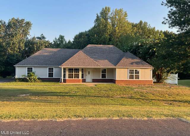 Property at 207 Aaron Rd, Sarah, MS 38665, 3 beds, 2 baths