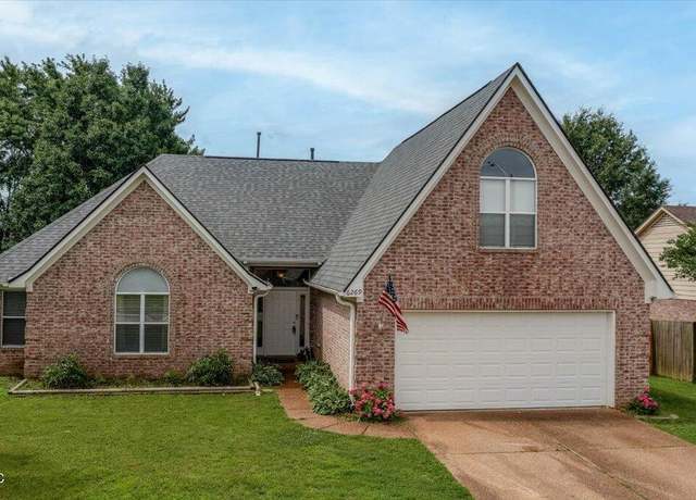 Property at 6269 Saddletrail Dr, Olive Branch, MS 38654, 5 beds, 3 baths