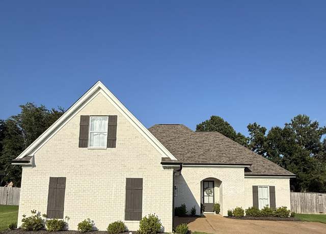 Property at 4040 E Vineyard Dr, Southaven, MS 38672, 3 beds, 2 baths