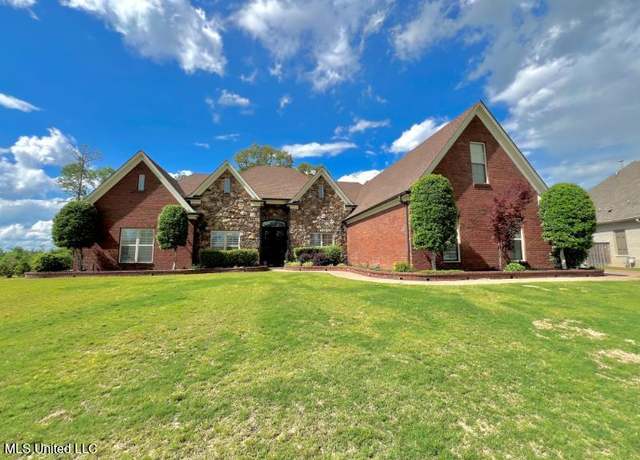 Property at 8104 Bella Donna Cir, Olive Branch, MS 38654, 4 beds, 2.5 baths