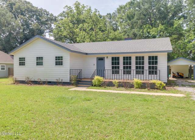 Property at 557 S Pine St, Lucedale, MS 39452, 3 beds, 1 bath