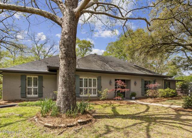 Property at 5325 River Thames Rd, Jackson, MS 39211, 4 beds, 3.5 baths