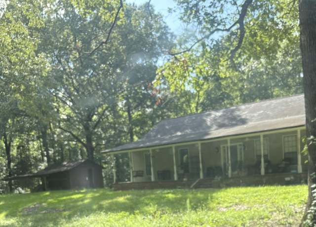Property at 55 Scheffel Rd, Natchez, MS 39120, 4 beds, 2 baths
