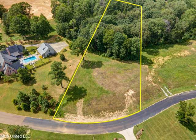 Property at 5721 Ginners Ln, Hernando, MS 38632