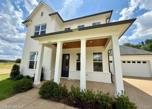 Property at 6555 Westland Ct, Southaven, MS 38672, 3 beds, 2.5 baths