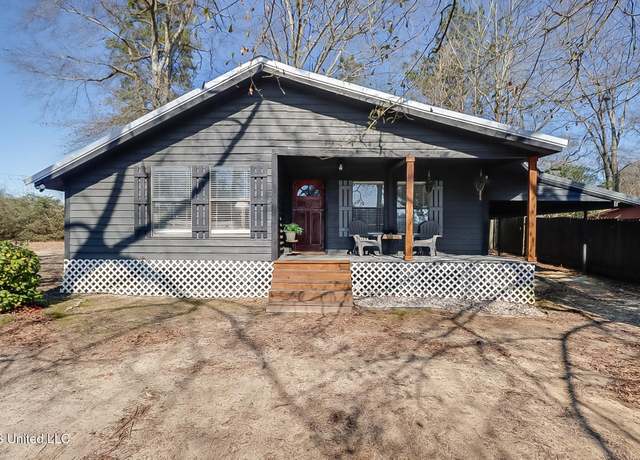 Property at 735 N Magnolia Dr, Wiggins, MS 39577, 2 beds, 1.5 baths
