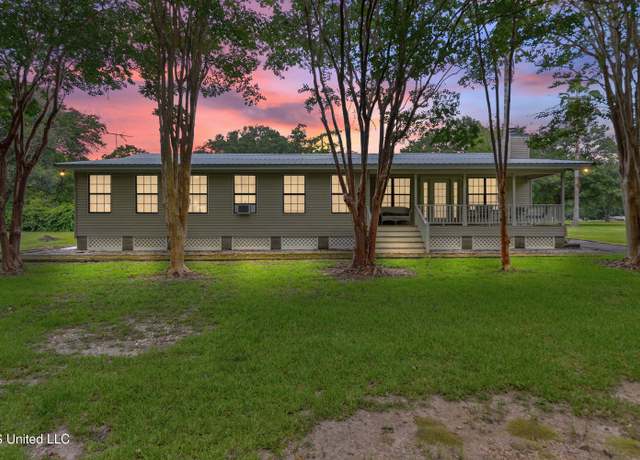 Property at 13263 Vidalia Rd, Pass Christian, MS 39571, 3 beds, 2 baths
