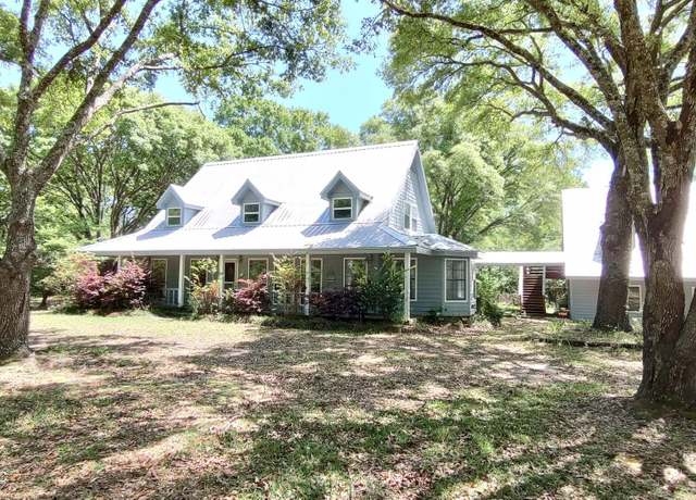Property at 79 Castleberry Dr, Poplarville, MS 39470, 3 beds, 3.5 baths