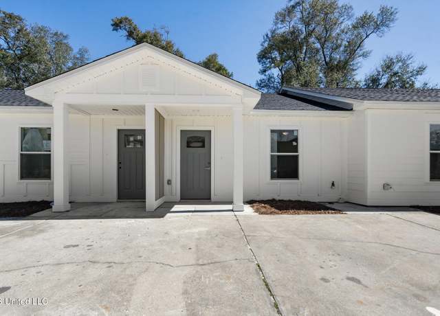 Property at 400 Westbury Glen Ln, Gulfport, MS 39507, 2 beds, 1 bath