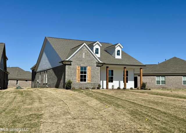 Property at 682 Bolivar Dr, Nesbit, MS 38651, 4 beds, 2 baths