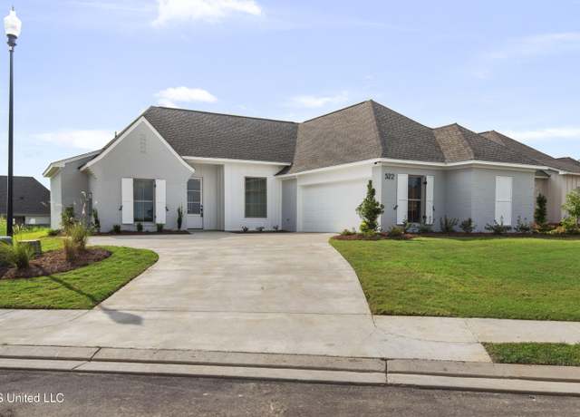 Property at 522 Baleigh Way, Canton, MS 39046, 3 beds, 2.5 baths