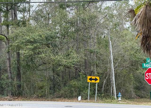 Property at 98185 Kapalama Dr, Diamondhead, MS 39525