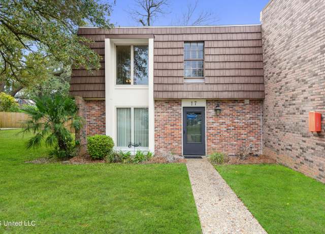Property at 527 Front Beach Dr #17, Ocean Springs, MS 39564, 3 beds, 2.5 baths