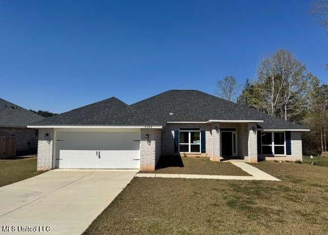 Property at 15349 Lakeview Ct, Gulfport, MS 39503, 4 beds, 3 baths